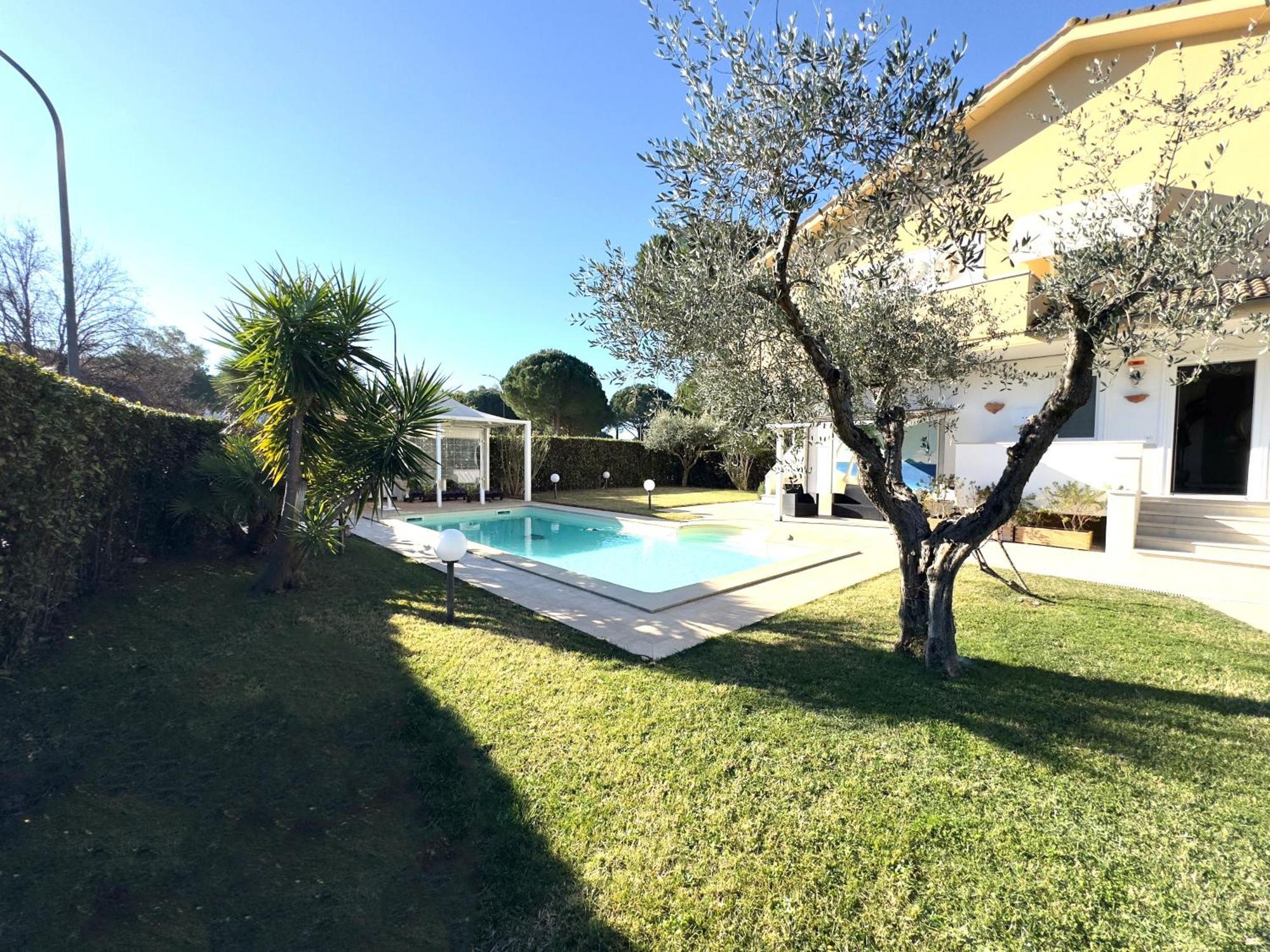 Residence Il Boschetto - Villa Con Piscina Grosseto Extérieur photo