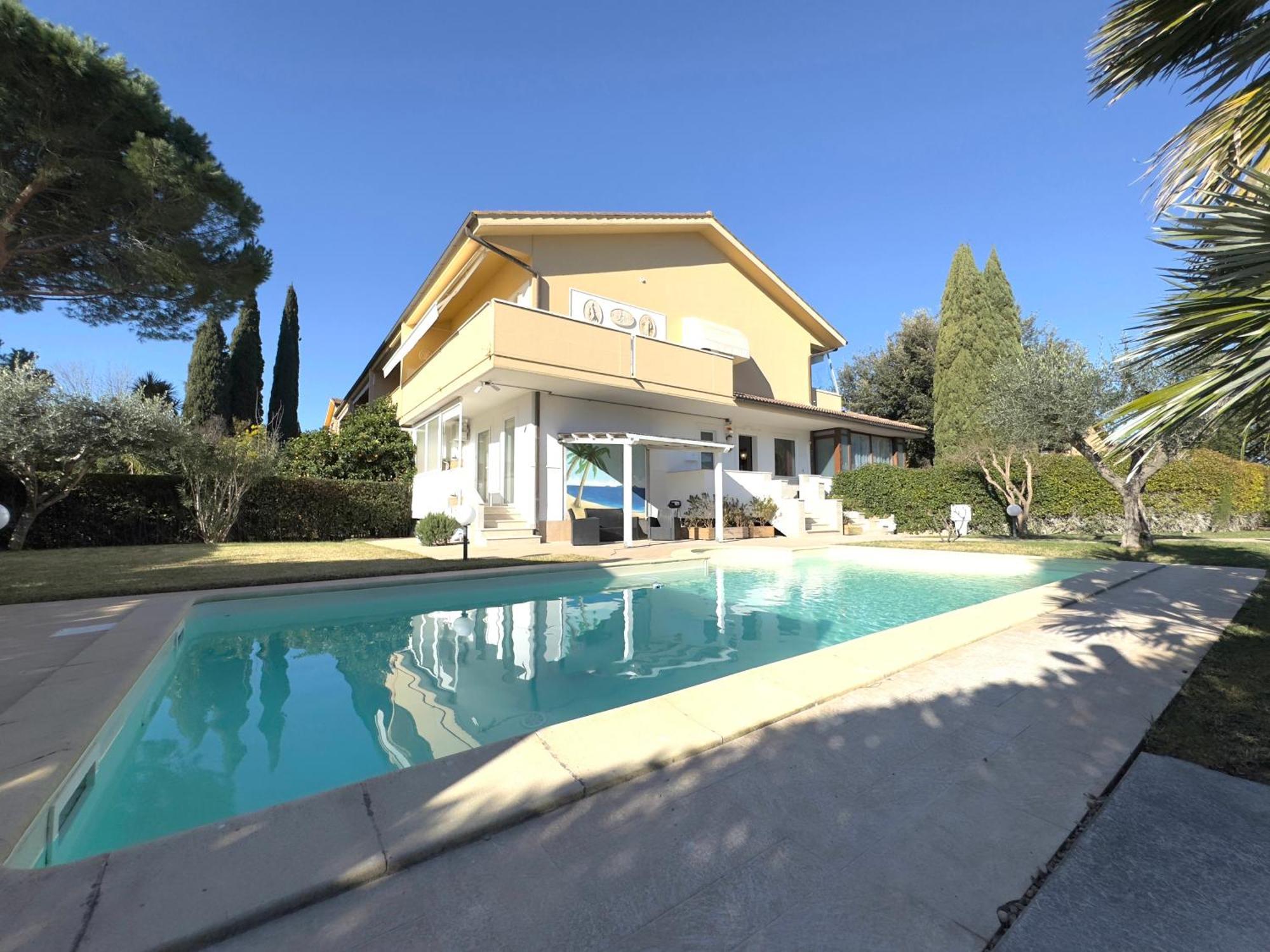 Residence Il Boschetto - Villa Con Piscina Grosseto Extérieur photo